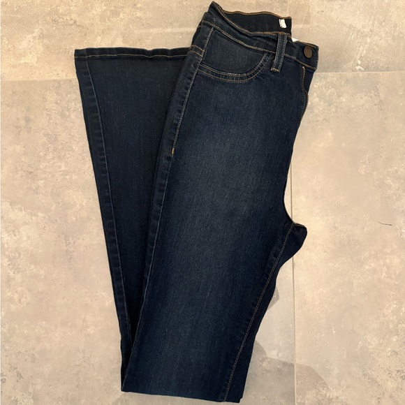 Vibrant Women’s Flare Dark Wash Jeans - Picture 6 of 6